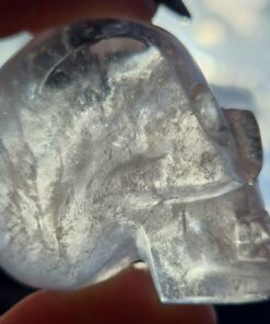 Alternative view of Braziliaanse lemuurkwarts skull 12