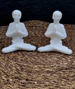 Witte jade yoga skelet