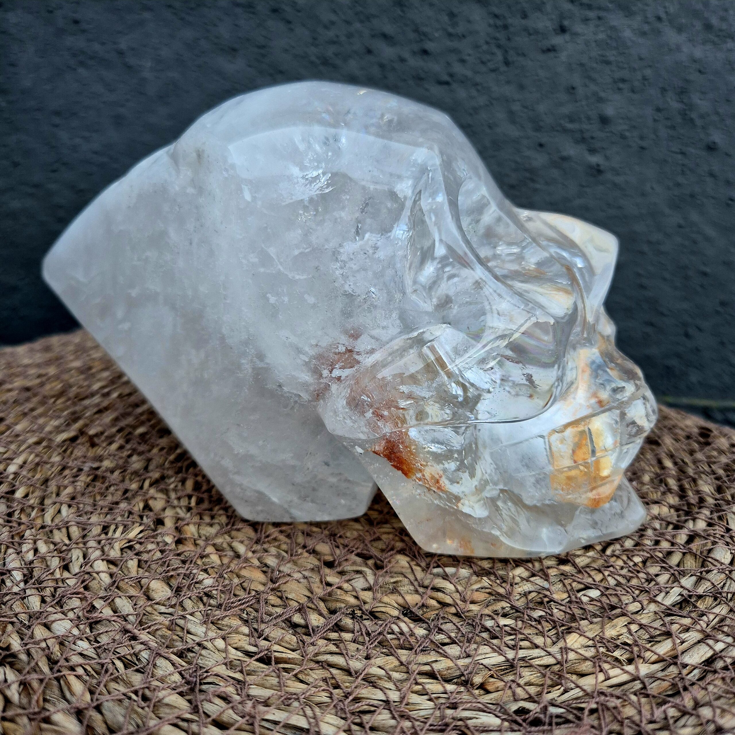 Kwarts met Lemuurkwarts skull