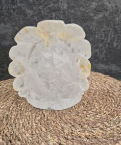 Alternative view of Mystiek Native skull bergkristal