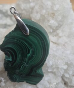 Alternative view of Malachiet hanger