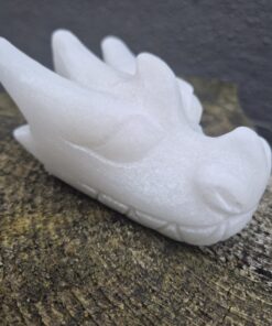 Alternative view of Witte jade draken skull 1