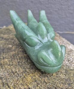 Alternative view of Aventurijn draken skull 9