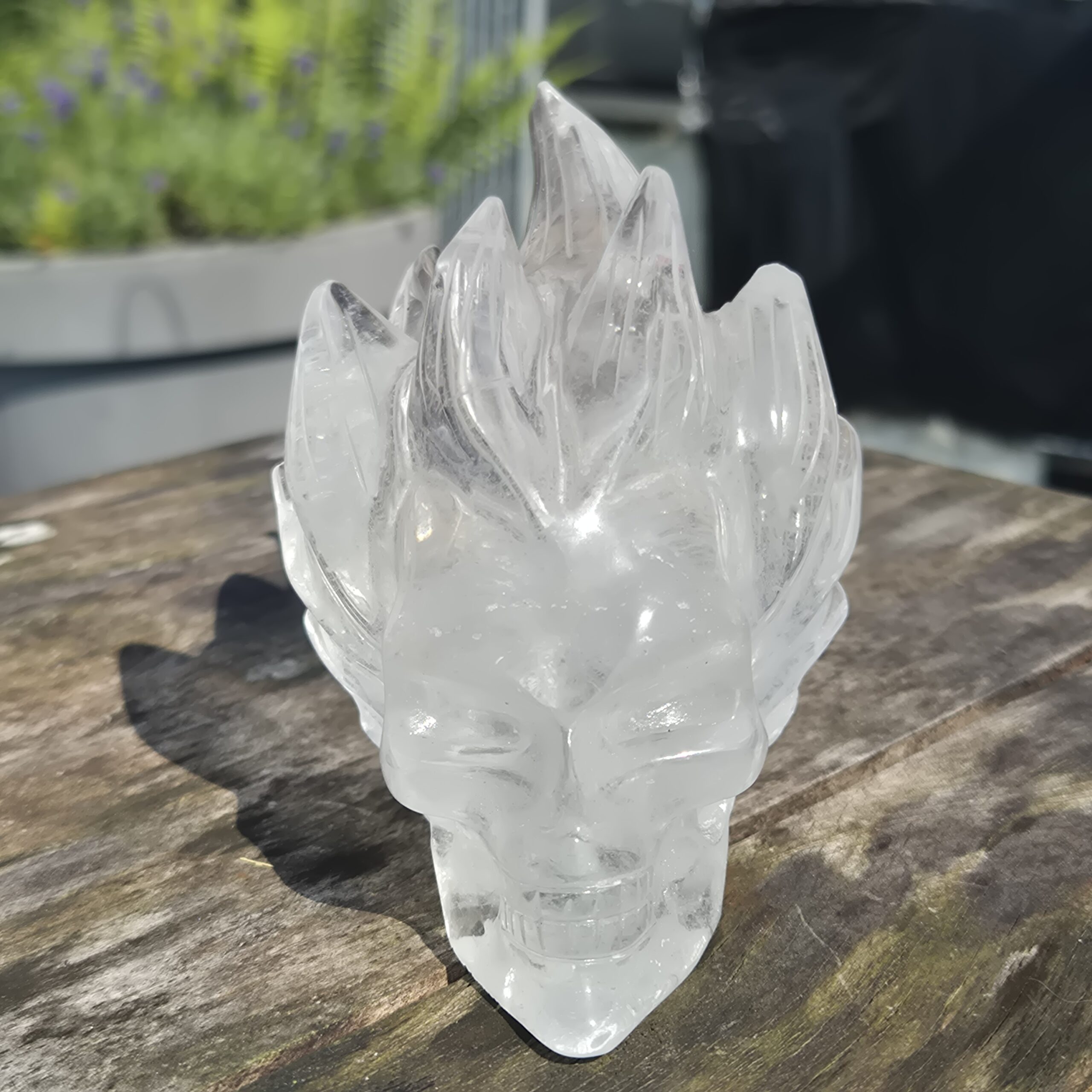 Heldere bergkristal punk skull