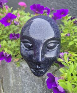 Alternative view of Blauwe goudsteen Elf skull 2